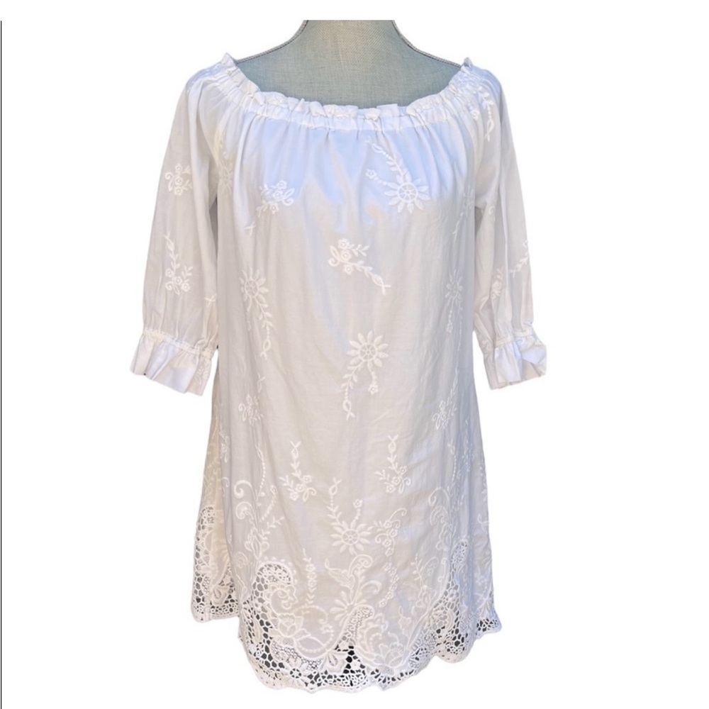 Abercrombie and finch dress